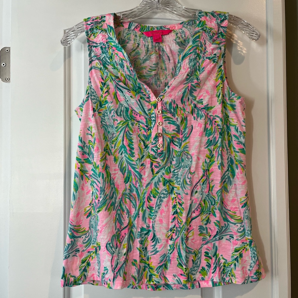 Lilly Pulitzer Essie top
